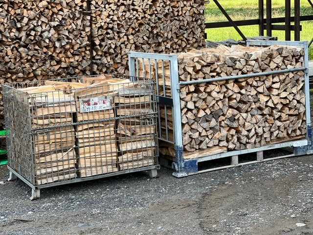 カゴに収納　小／大